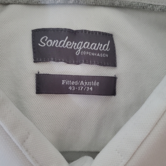 Men's Shirts - Picture 11 of 11